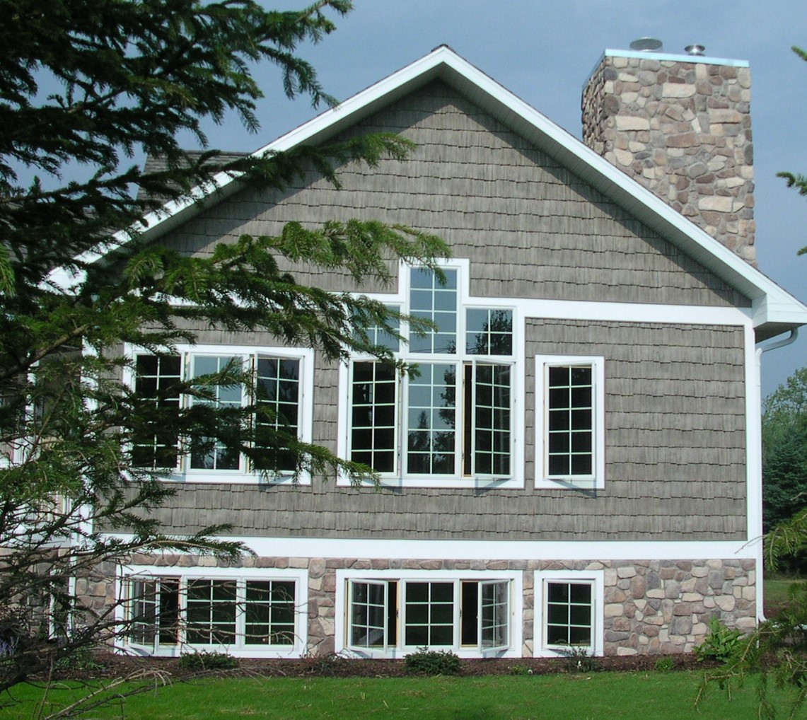 Proline Bailey Harbor FS Exterior