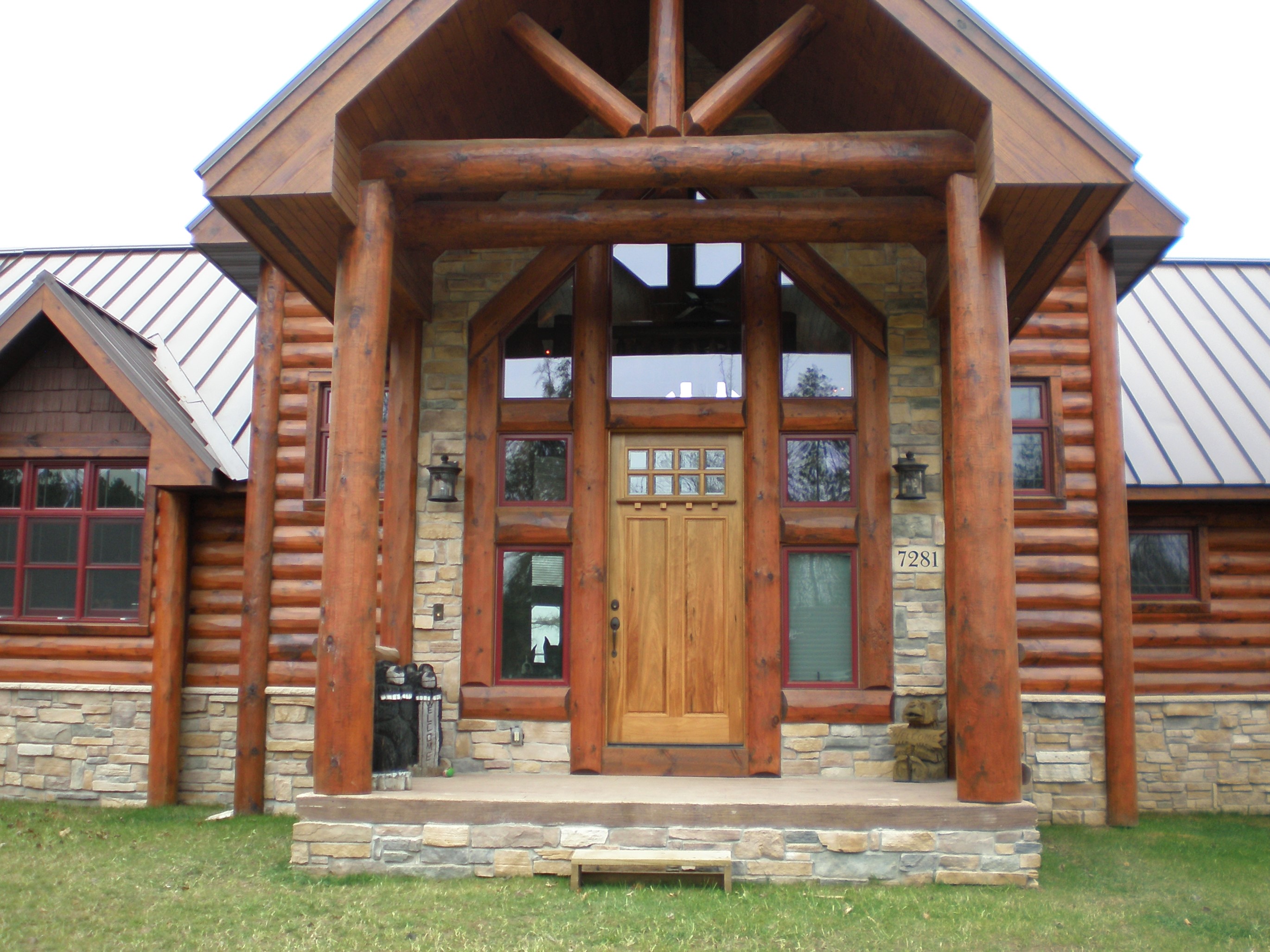 Proline Cedar Creek & WI WE Exterior