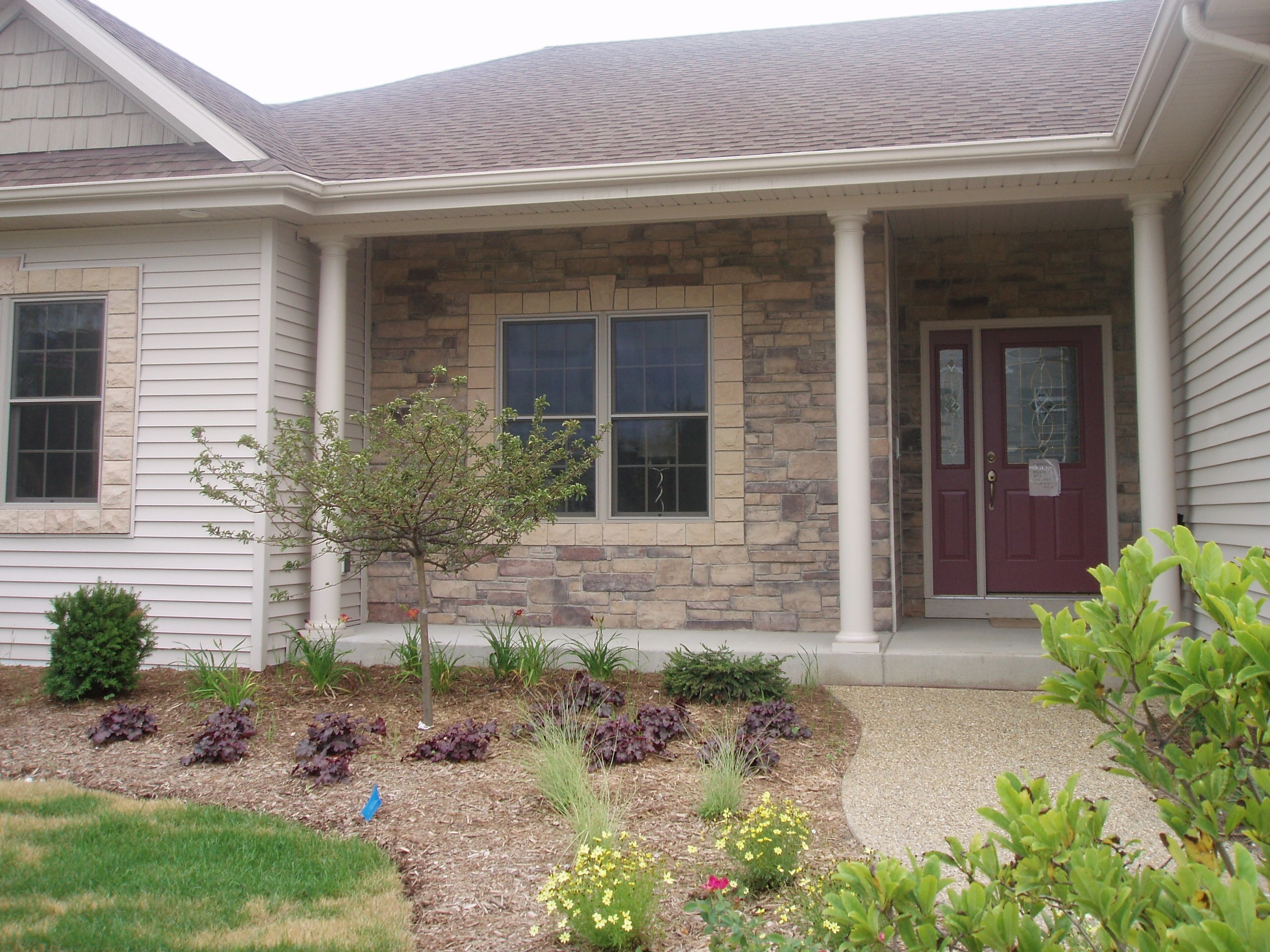 Proline Donegal Ledgestone Exterior