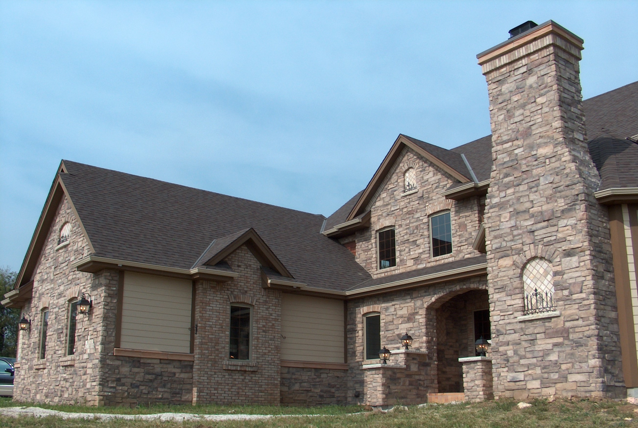 Proline Donegal Ledgestone Exterior