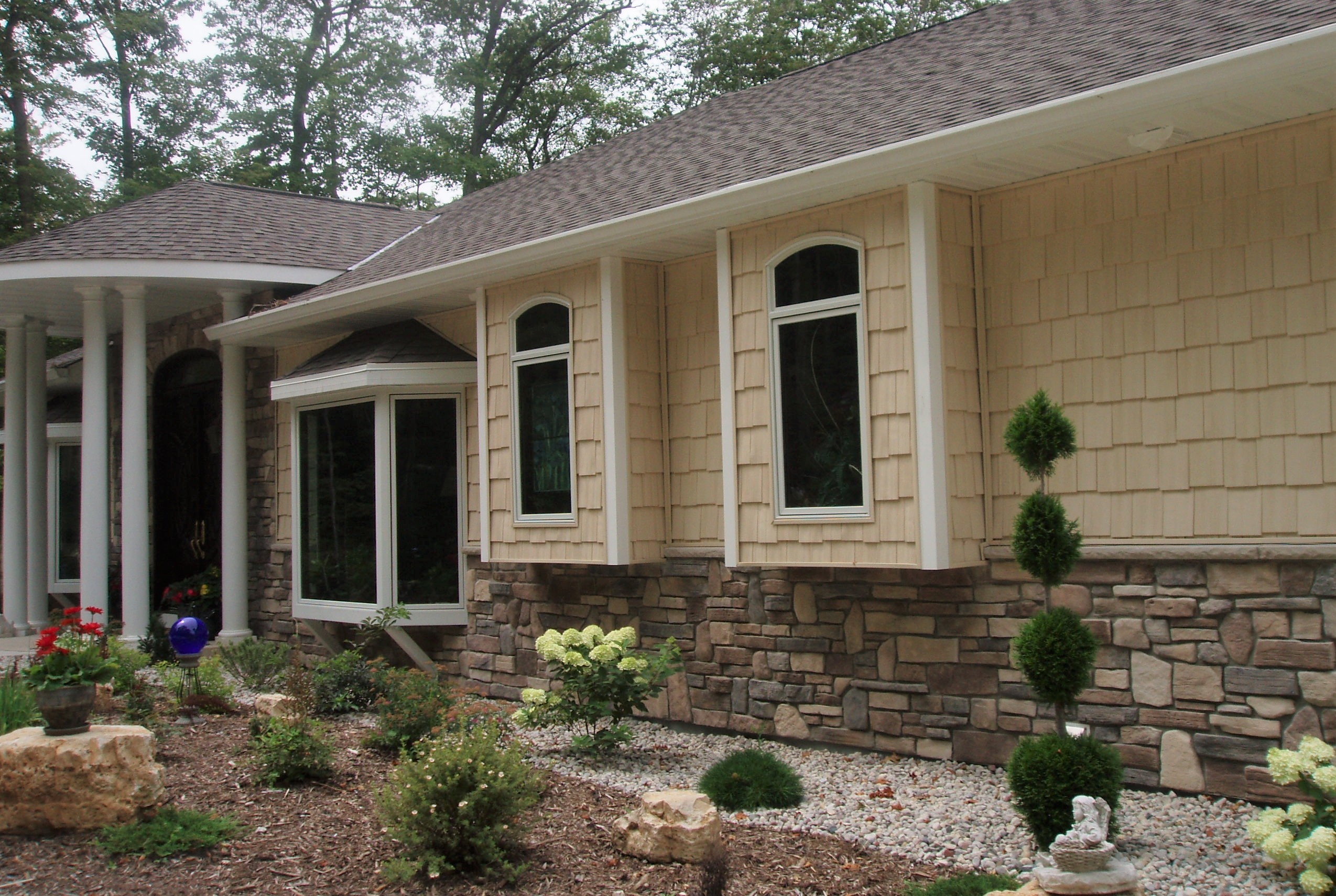 Proline Niagara WE & Bailey Harbor Exterior