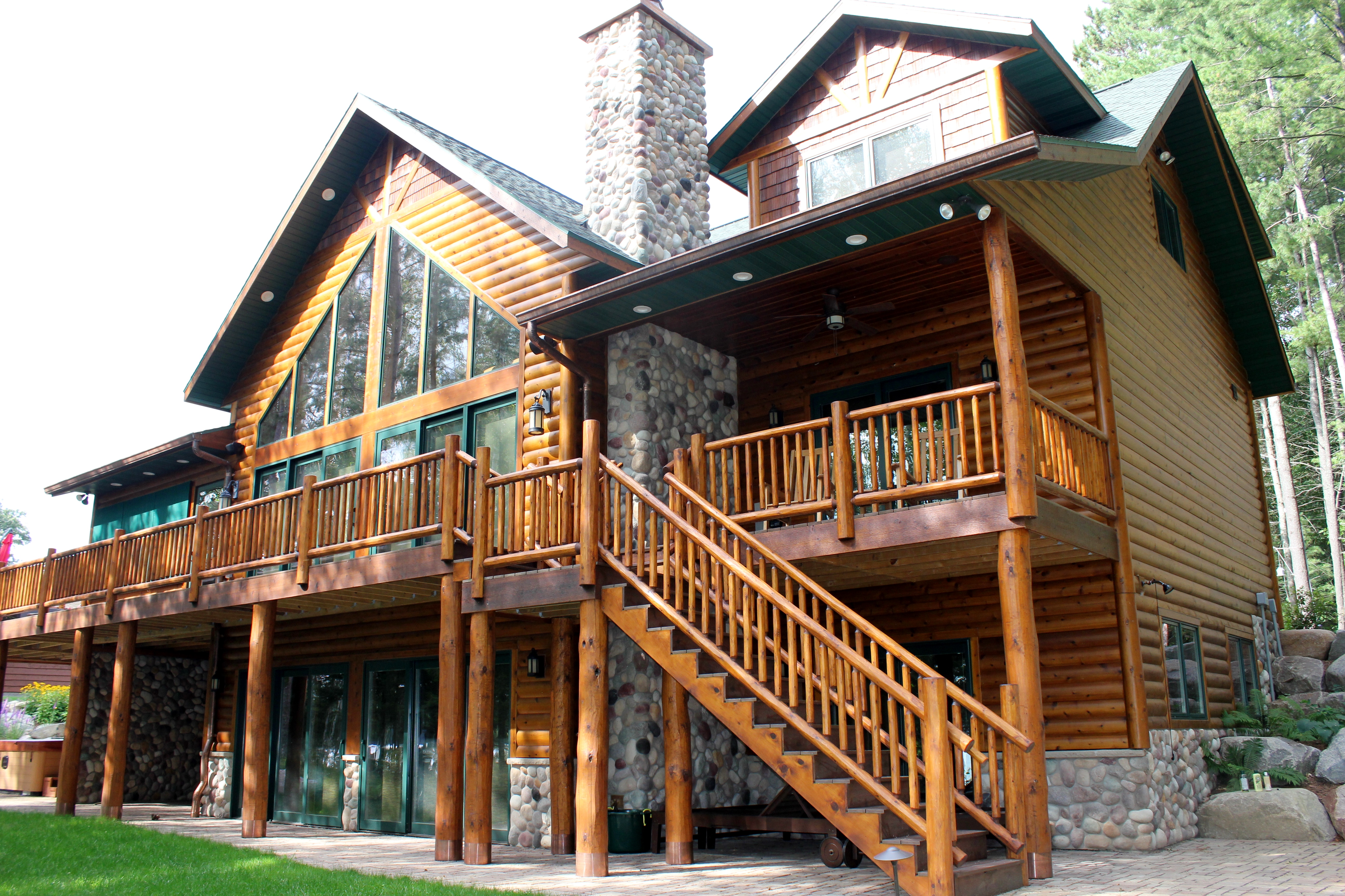 Proline Shoreblend & WI RR Exterior