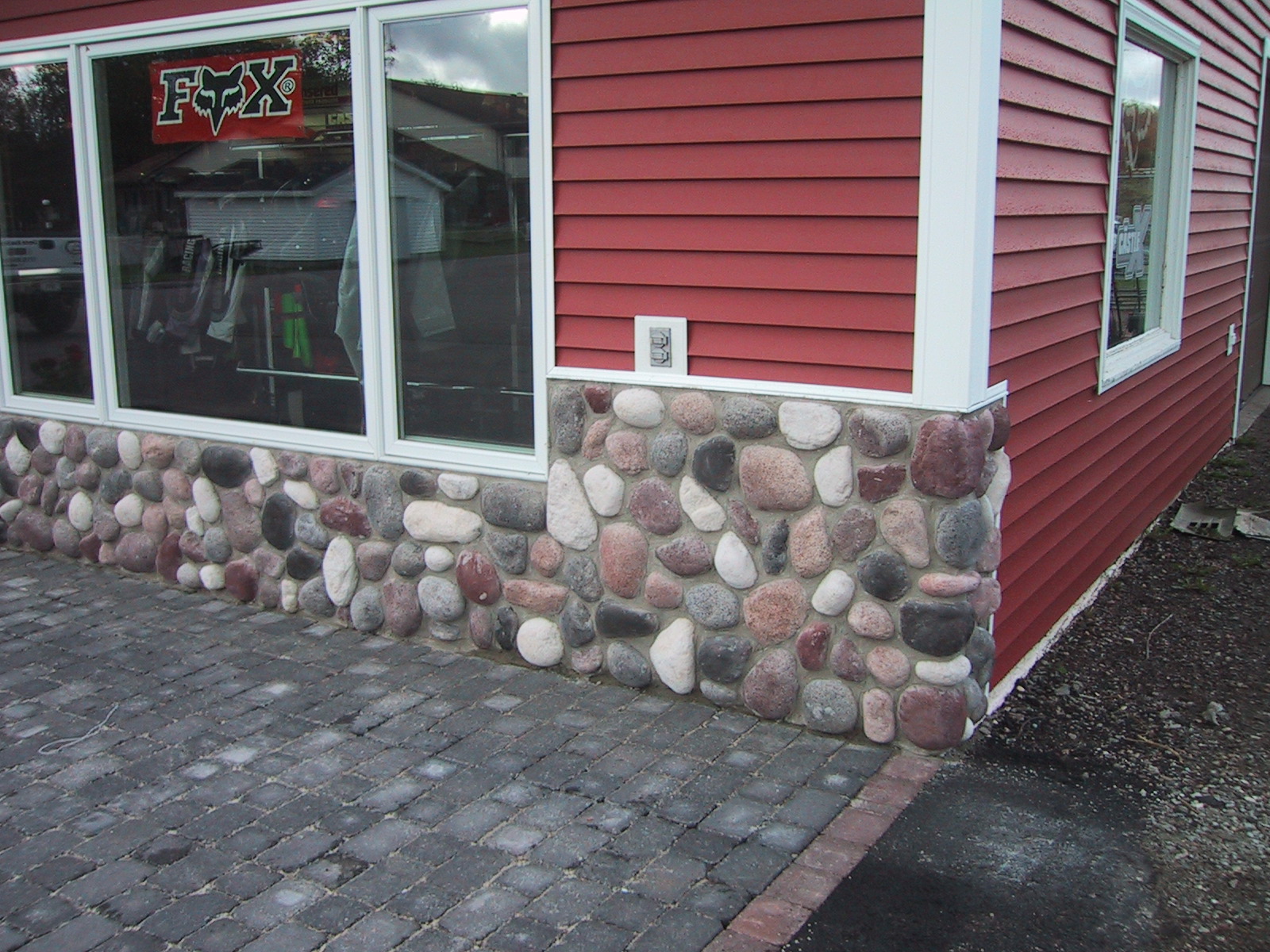 Proline WI RR Exterior