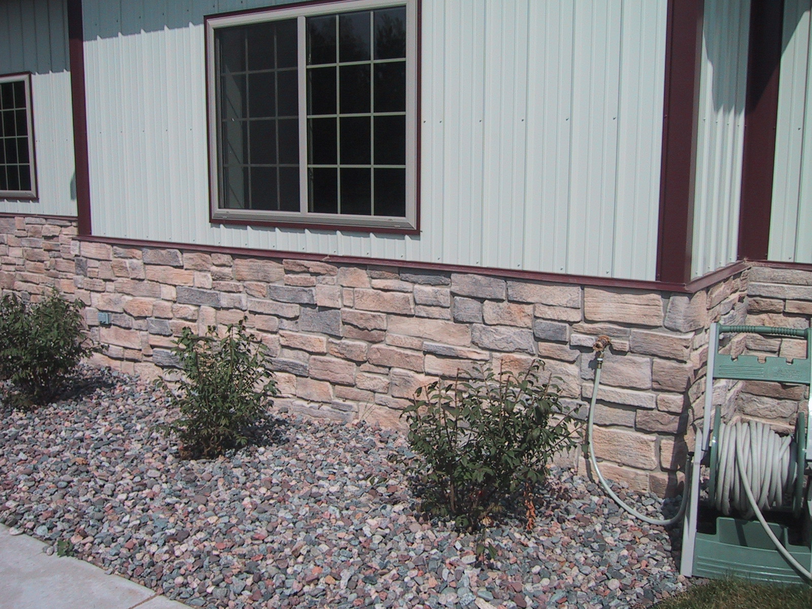 Proline Winona WE Exterior