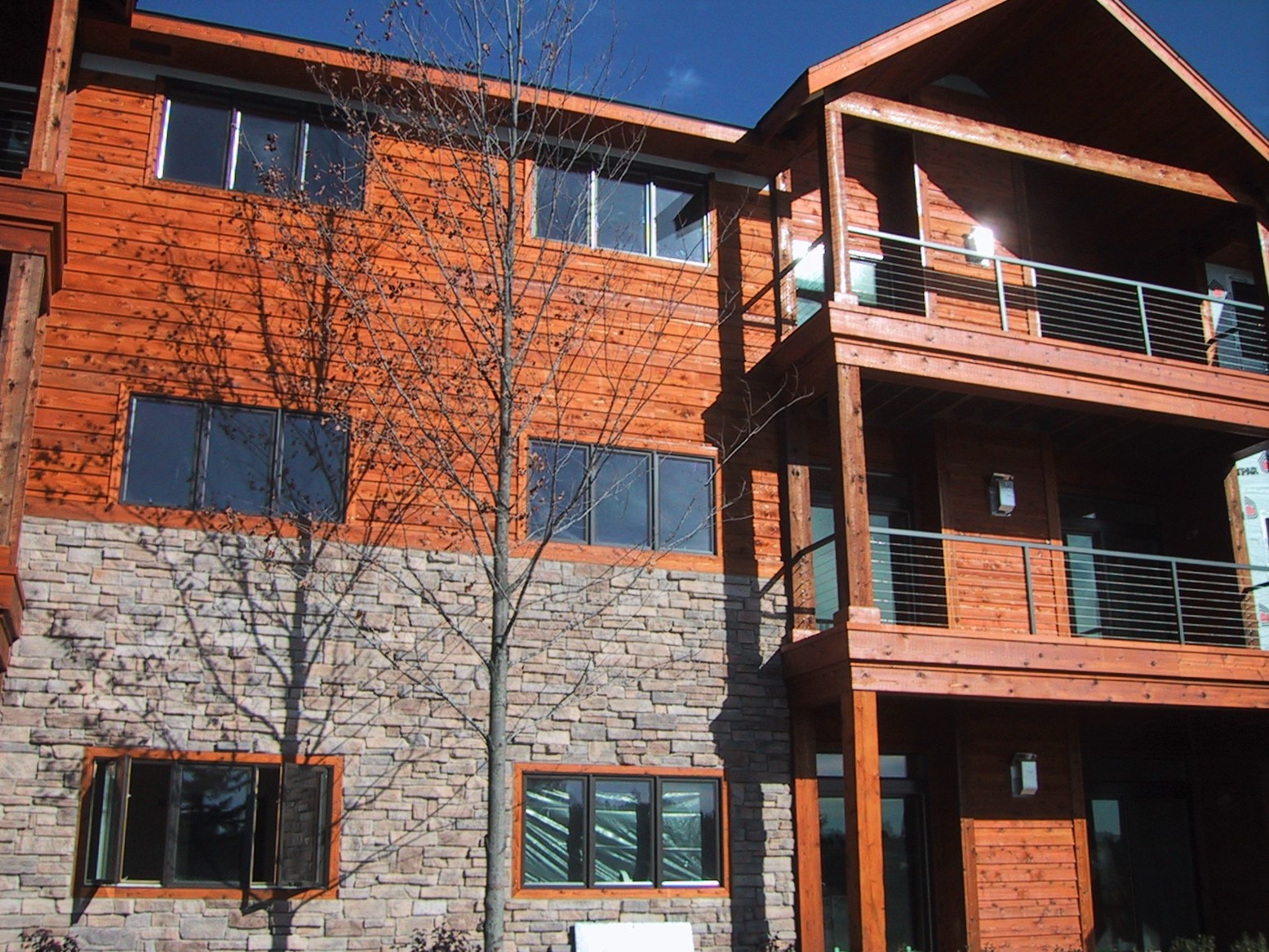 Proline Winona WE Exterior