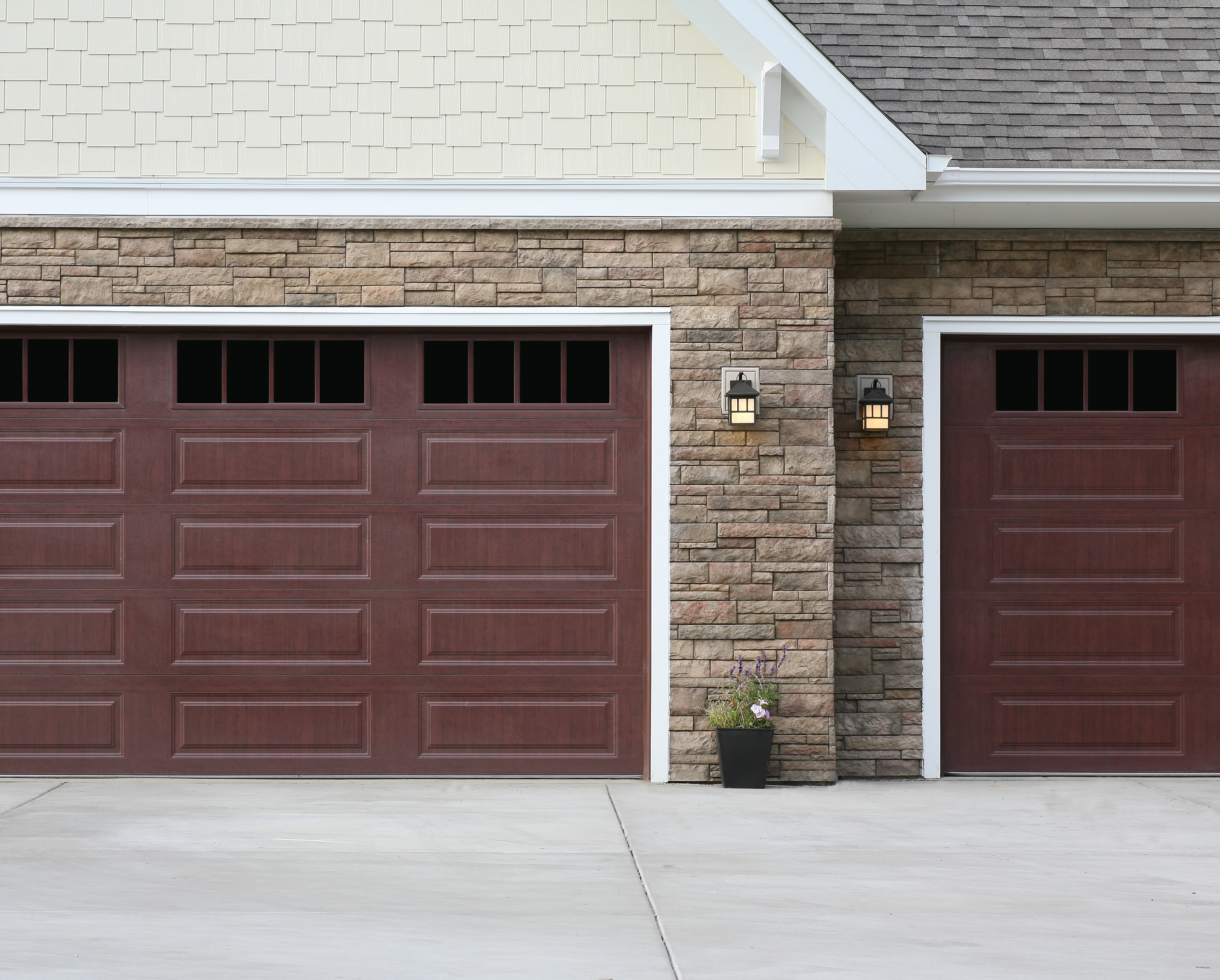 Proline Versetta Terra Rosa Tight Cut Exterior