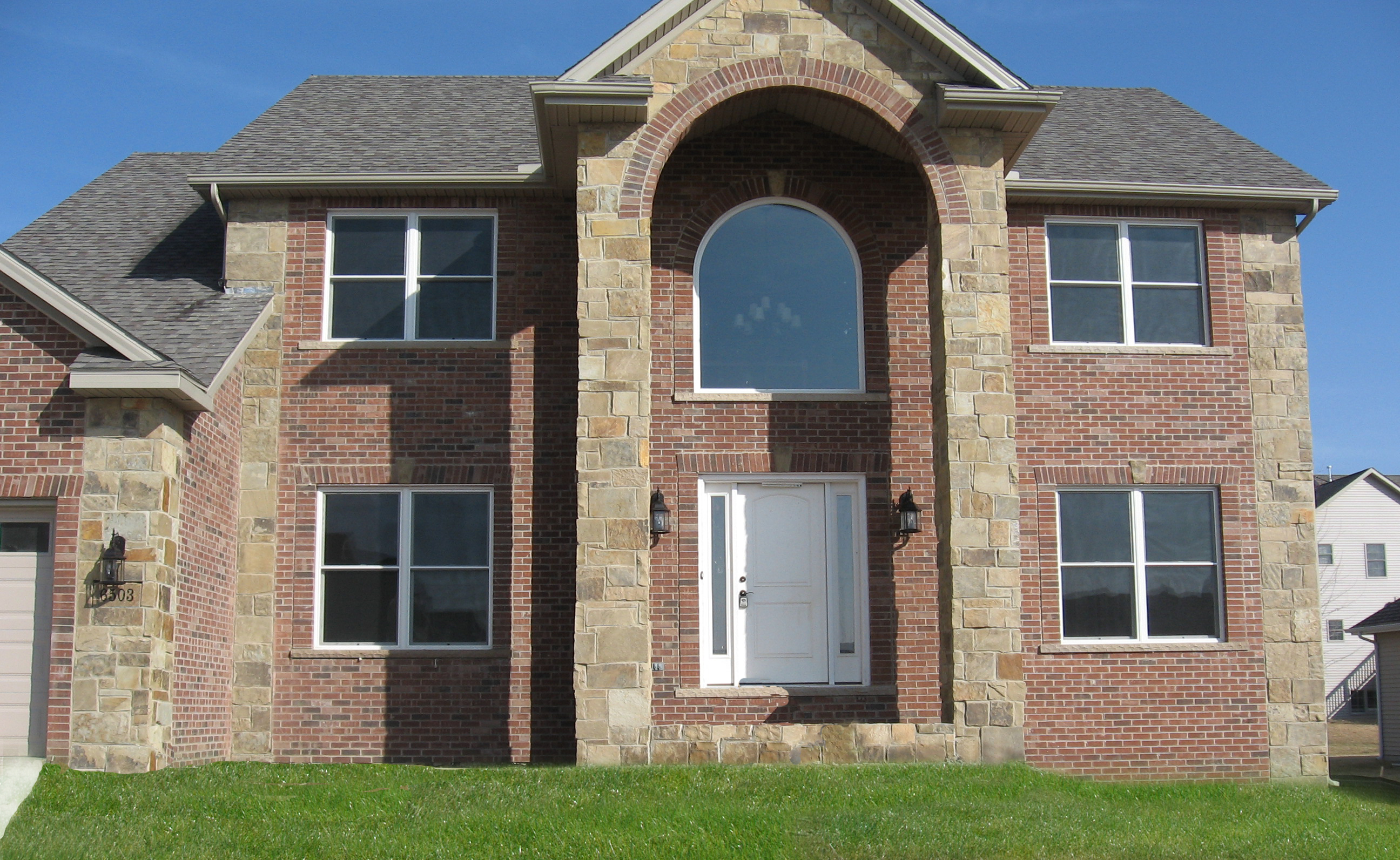 Buechel Highland Scotch Webwall Exterior