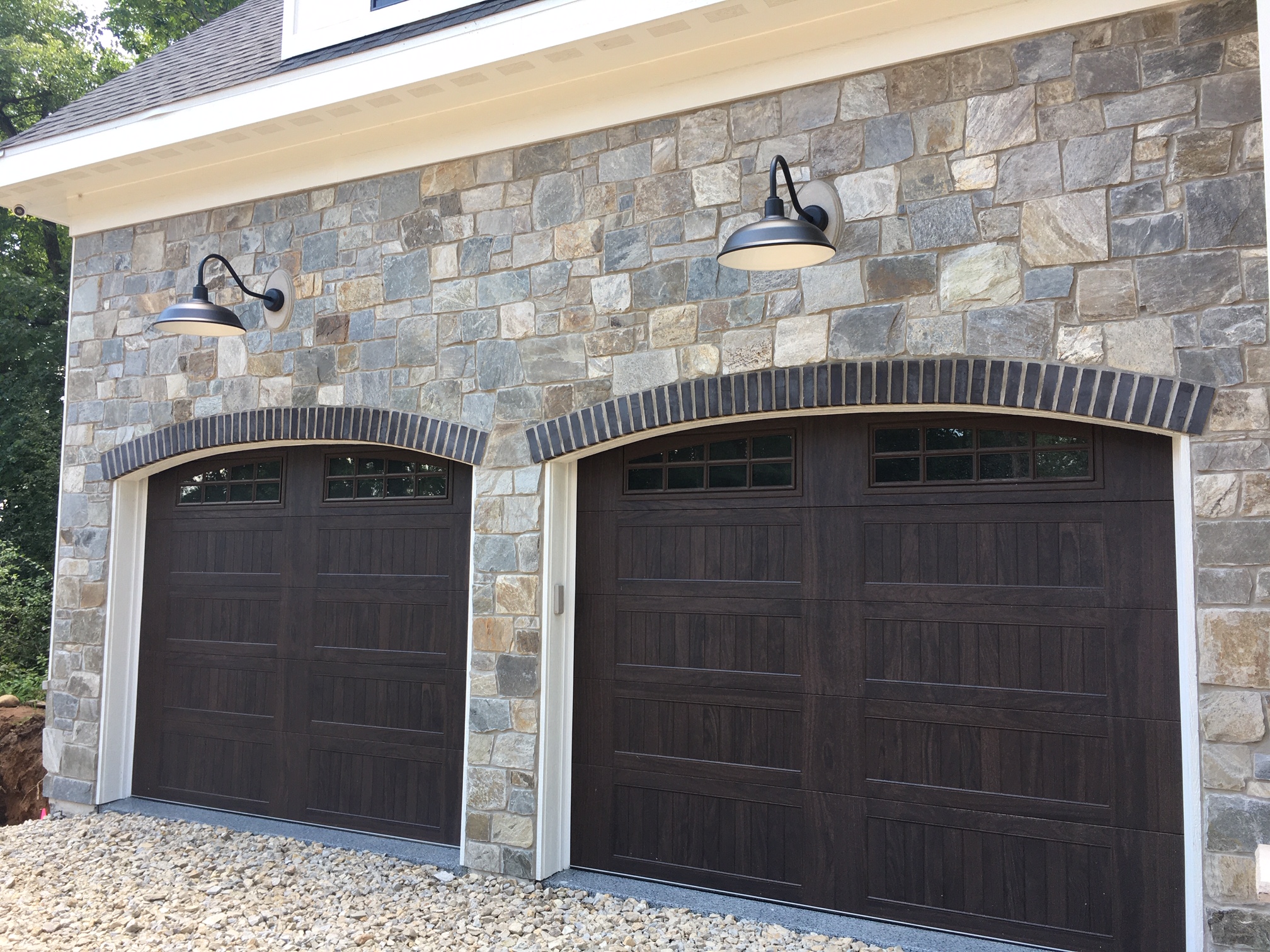 Buechel Silver Patina Ashlar Exterior