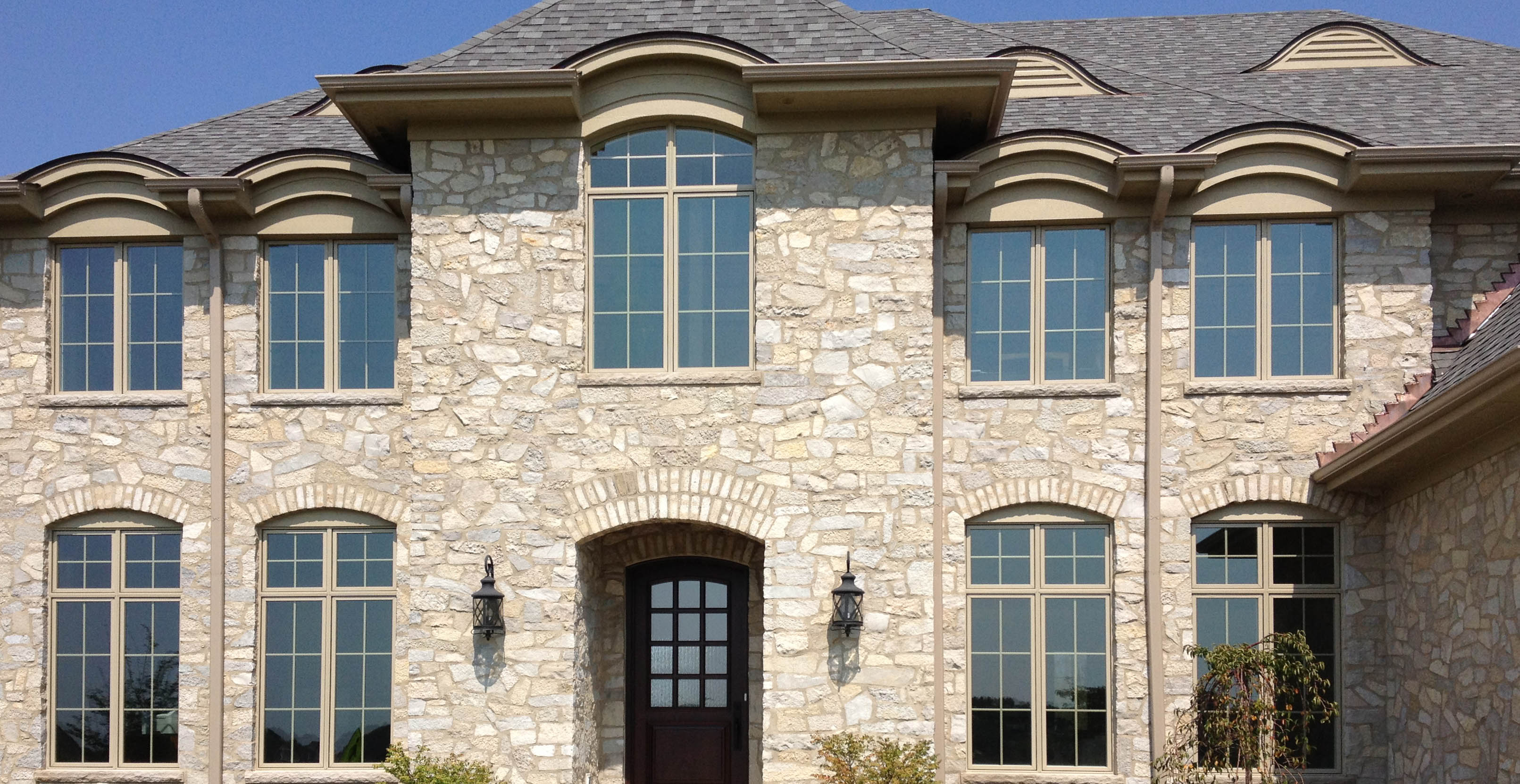 Buechel Silver Patina Castle Rock Exterior