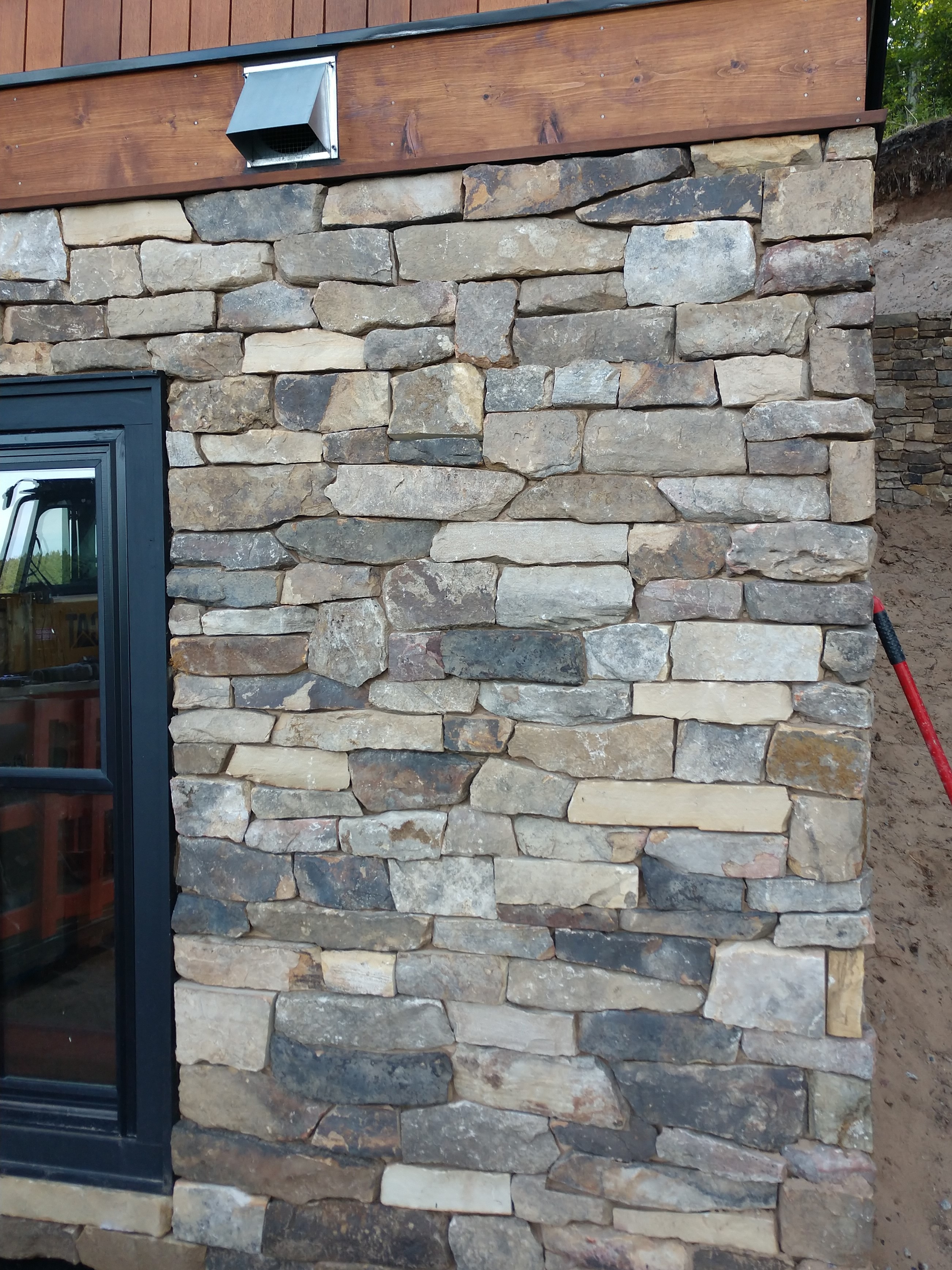 Edwards Oakwood Ashlar Exterior