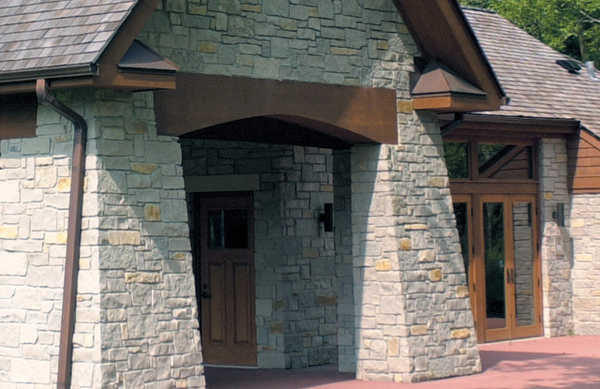 Glacial Stone Calico Creek Full Bed Veneer Exterior