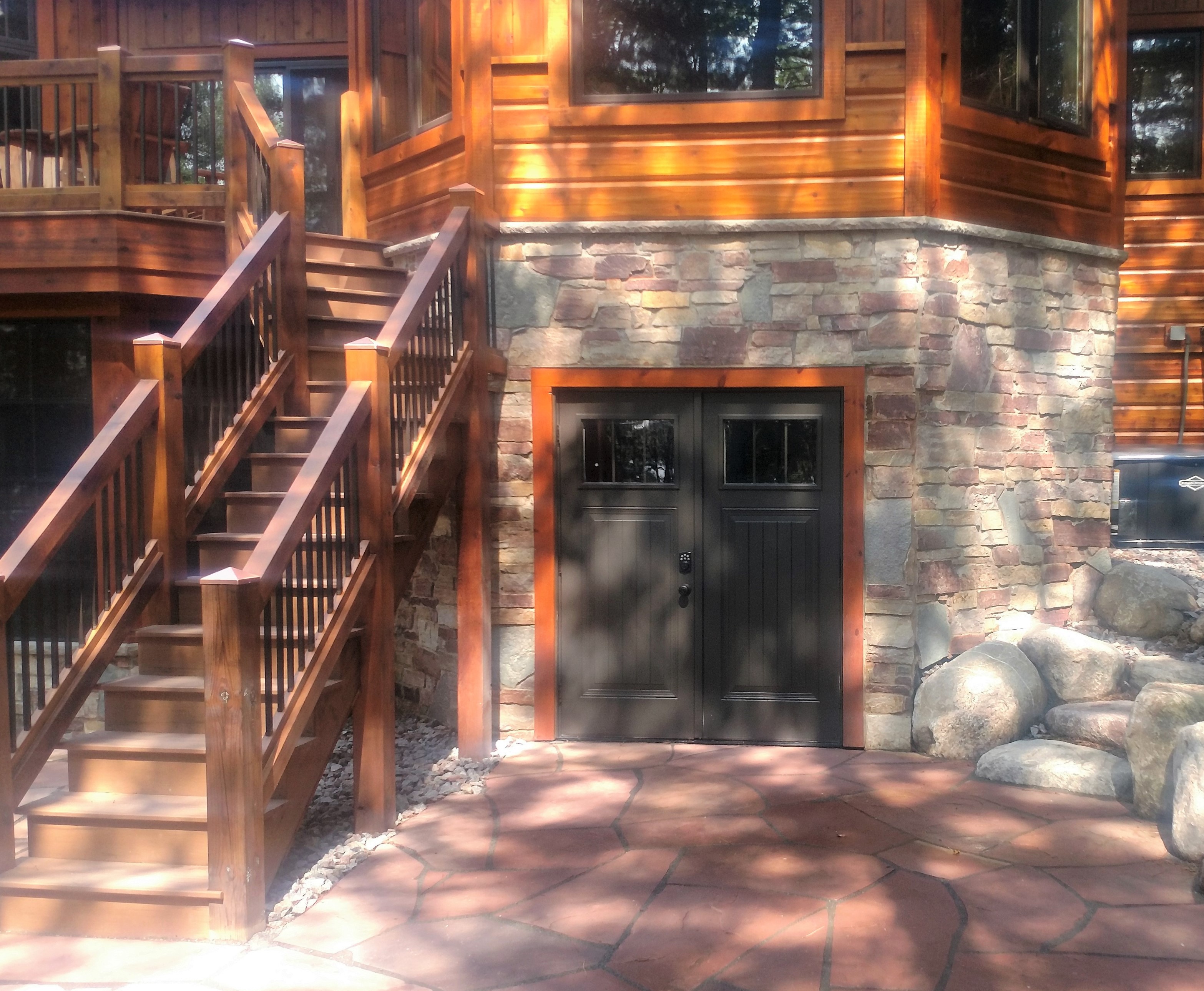 Halquist Chilton Red & Brown Exterior