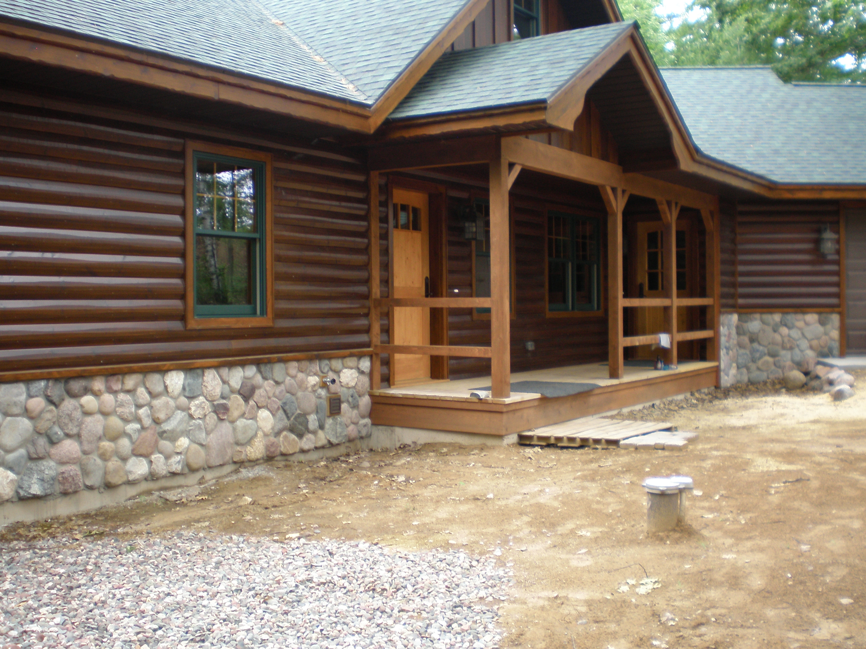 Halquist Fieldstone Exterior