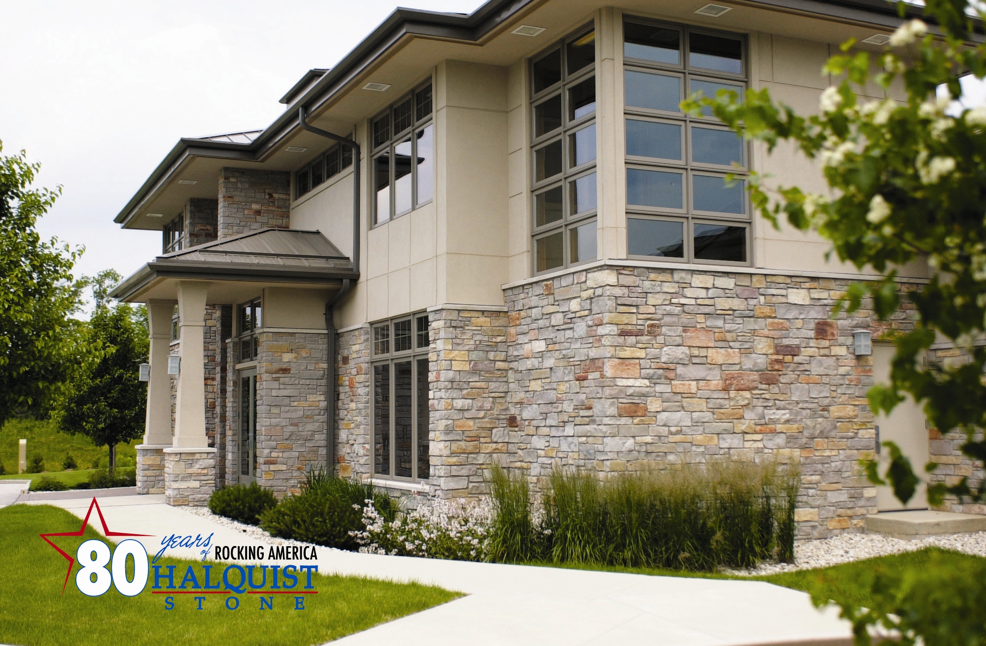Halquist Monarch Blend Exterior