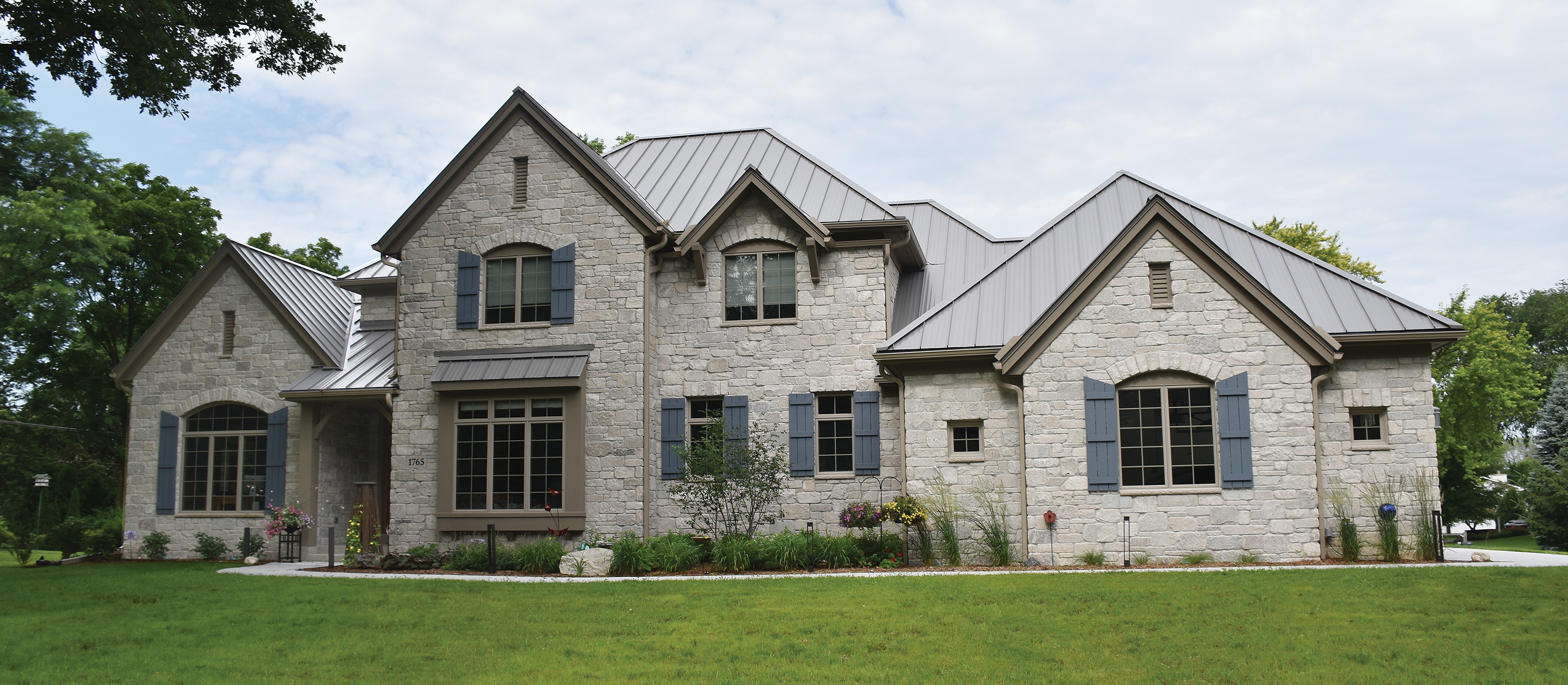 Peninsula Stone Stone Harbor Weather Edge Exterior