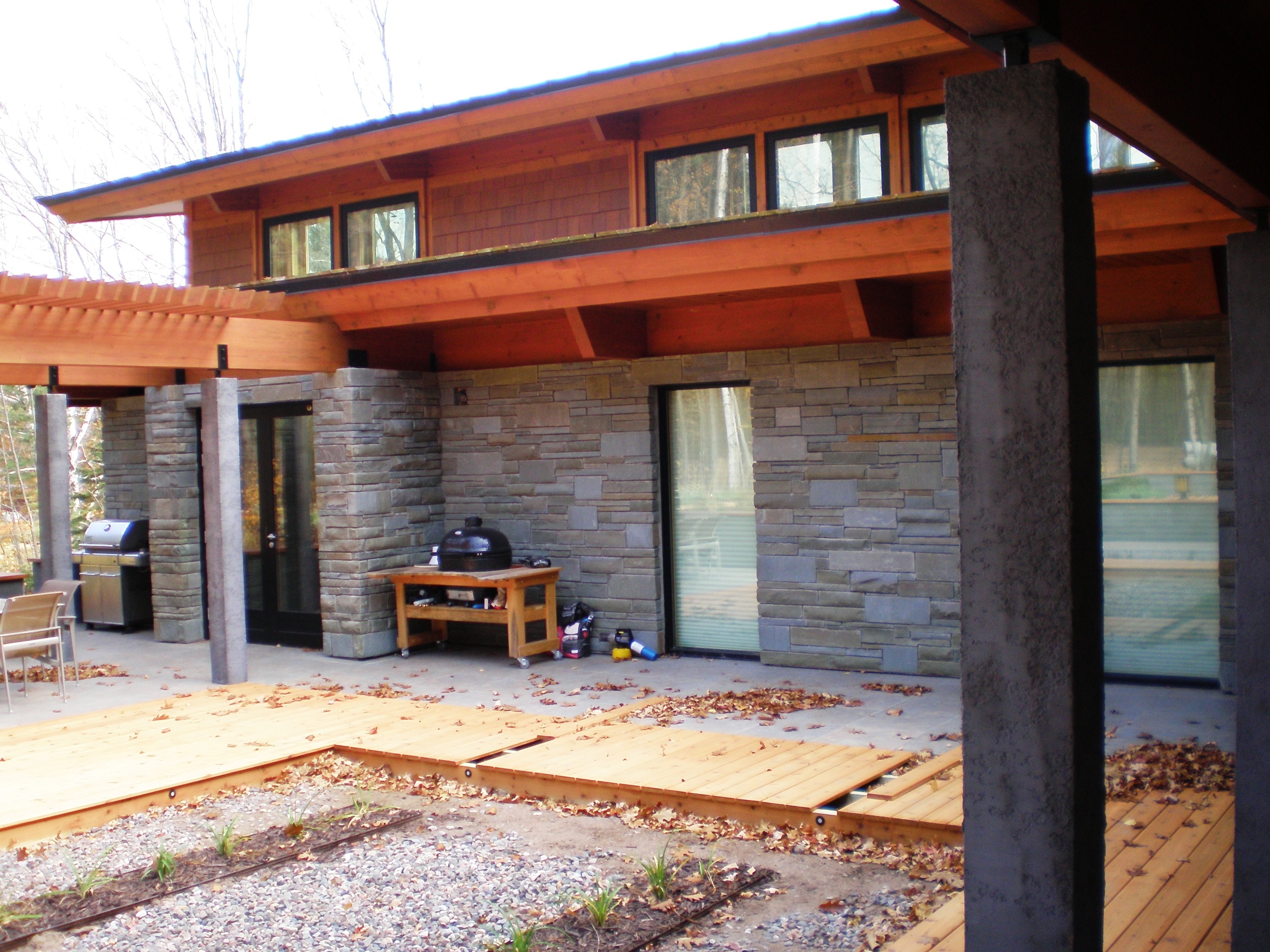 Peninsula Stone Stone Harbor Weathered Edge Exterior